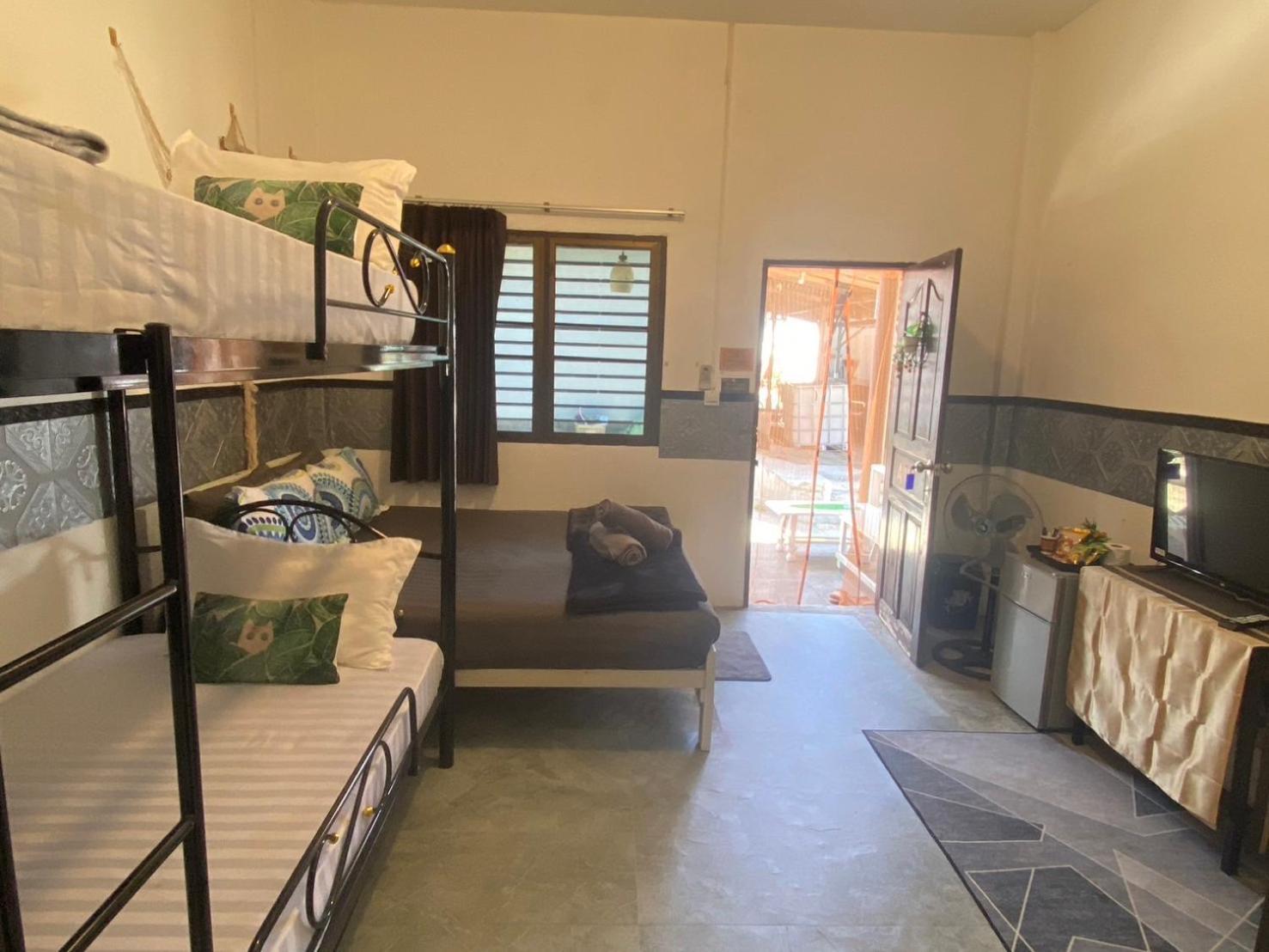 Me Hostel & Homestay At Haadrin Haad Rin Zewnętrze zdjęcie